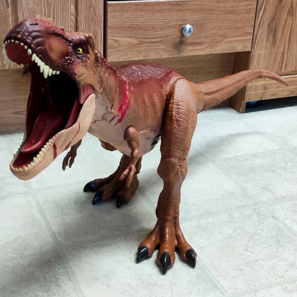 Jurassic World Roarin’ Super Colossal Tyrannosaurus Rex Figure T-Rex Park EUC - Picture 1 of 7